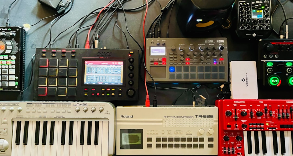 100 Amp Vs 200 Amp Service: Which Do You Need? Services in Ellicott City