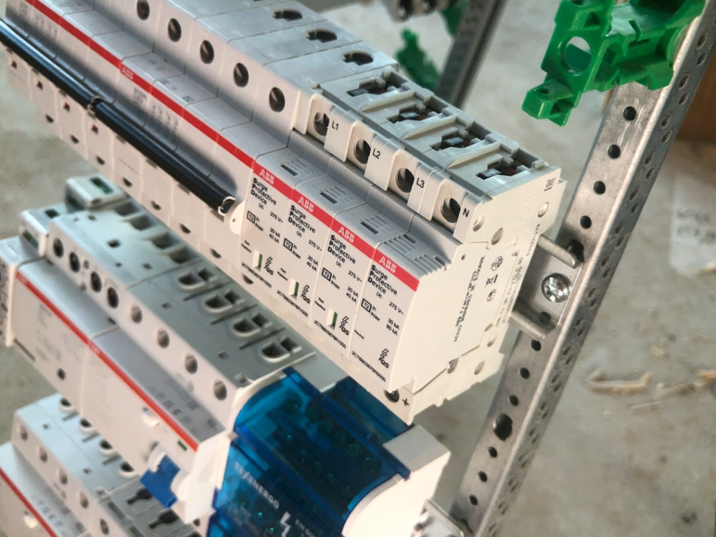 circuit breaker lot