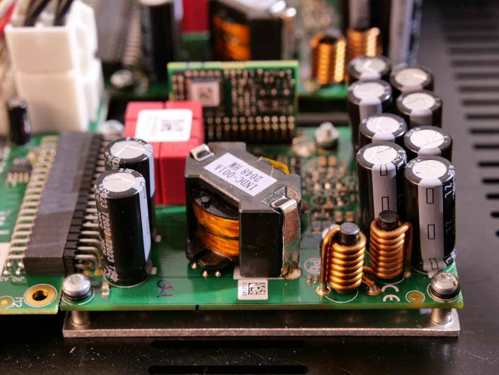 Common Electrical Issues In Older Homes In Services in Chicago